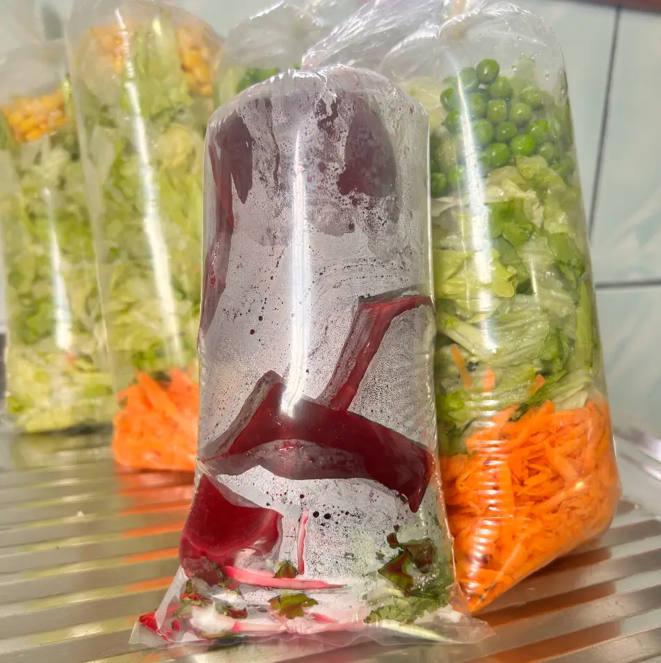 ENSALADAS LISTAS EN 2 MINUTOS - Imagen 2